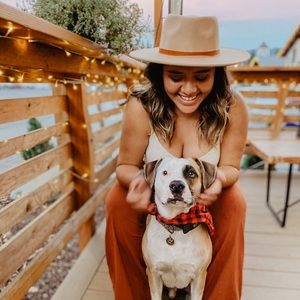 Meet your Posher, Dyana